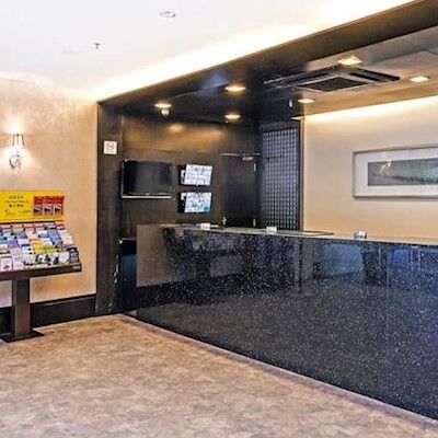 81 Tristar 3* Singapura